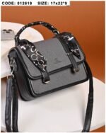 ⁦شنطه ماركه GUESS⁩ - الصورة ⁦2⁩