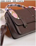 ⁦شنطه ماركه GUESS⁩ - الصورة ⁦4⁩